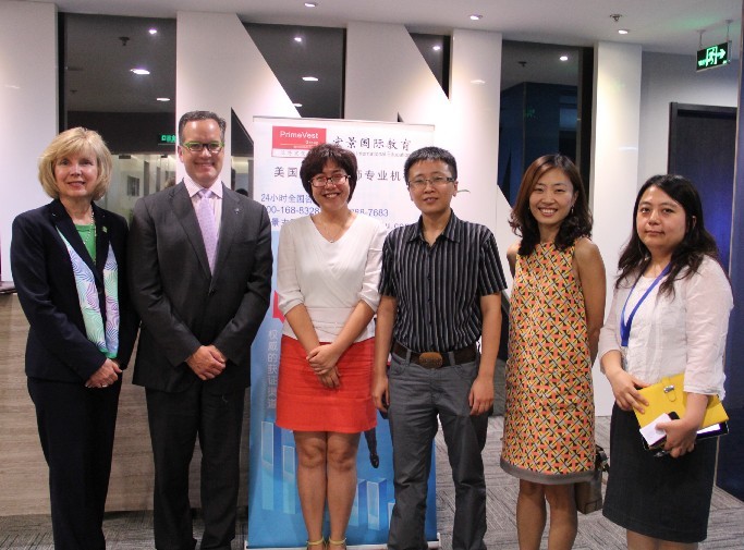 IMA协会副总裁与宏景北京的老师们